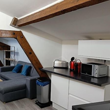 Detente - Appartement Et Poutres Apparentes Безие Екстериор снимка