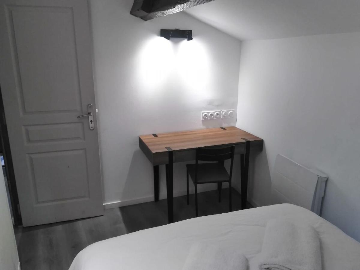Detente - Appartement Et Poutres Apparentes Безие Екстериор снимка